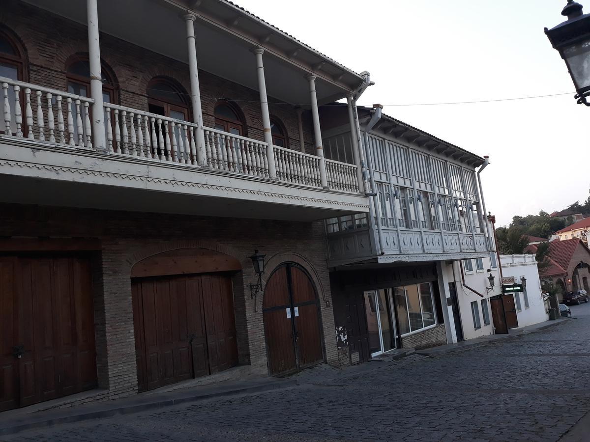 Mango Guesthouse Sighnaghi Eksteriør bilde